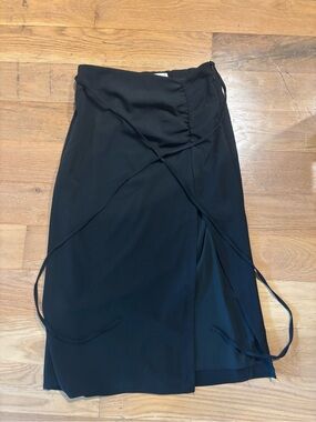 Abercrombie & Fitch Black Wrap Midi Skirt, leg slit and cinch easily